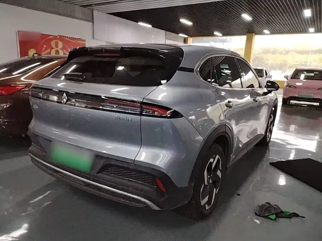 Baojun Yunhai — Фото автомобиля 6