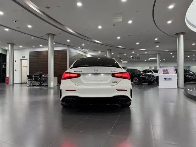 Mercedes-Benz A-Class AMG — Фото автомобиля 6
