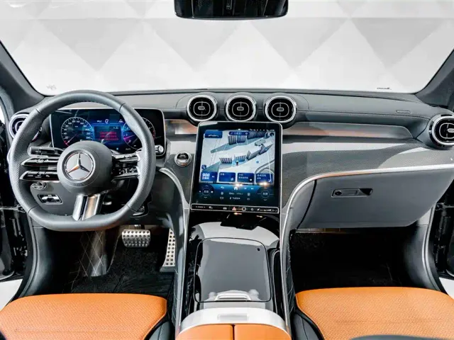 Mercedes-Benz GLC Coupe — Фото автомобиля 10