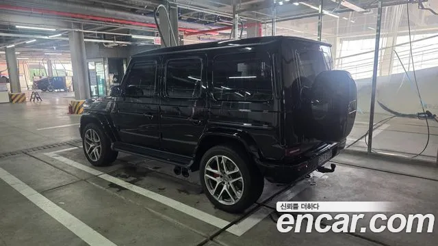 Mercedes-Benz G-Class — Фото автомобиля 3