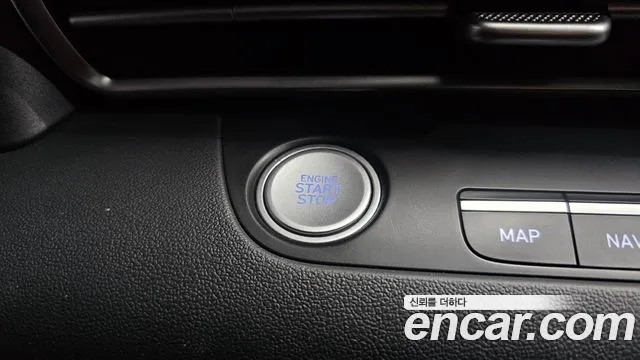 Hyundai AVANTE Avante (CN7) — Фото автомобиля 25