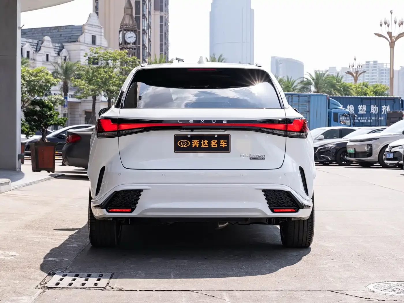 Lexus Lexus RX 2025 500h 4WD F SPORT Performance — Фото автомобиля 5