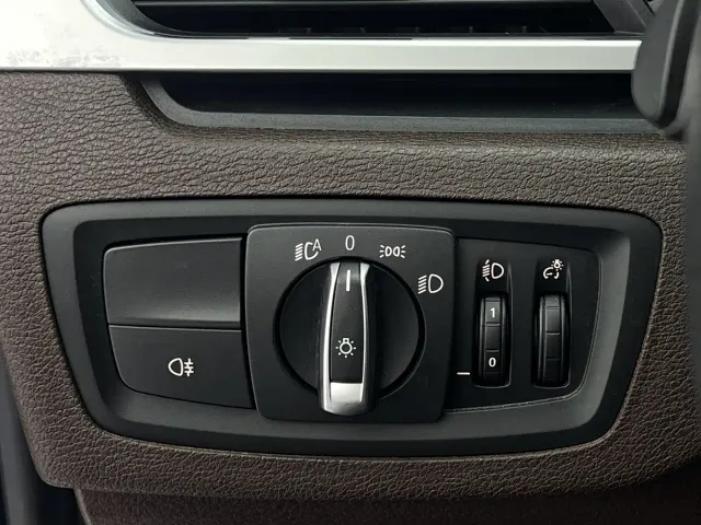 BMW X1 — Фото автомобиля 12