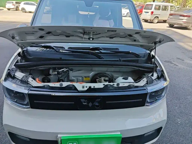 Wuling Hongguang Mini EV — Фото автомобиля 16