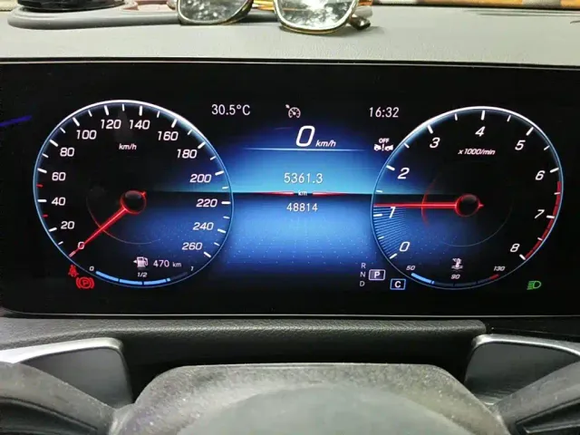 Mercedes-Benz GLB-Class — Фото автомобиля 4