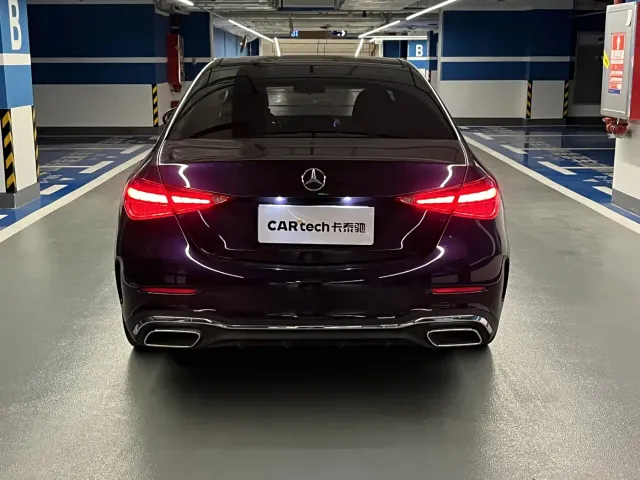 Mercedes-Benz C-Class — Фото автомобиля 6
