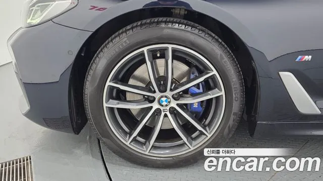 BMW 5 Series G30 — Фото автомобиля 5