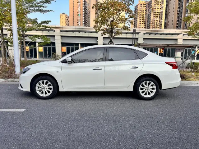 Nissan Sylphy — Фото автомобиля 4
