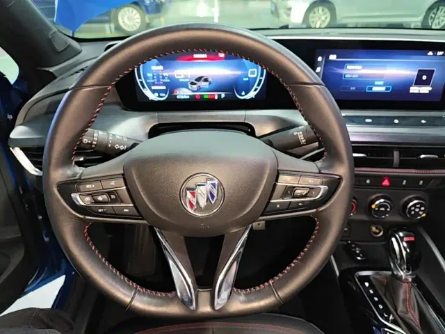 Buick Verano — Фото автомобиля 10