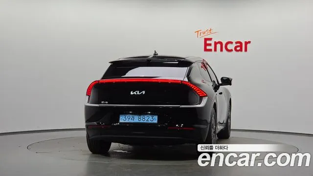 Kia EV6 — Фото автомобиля 4