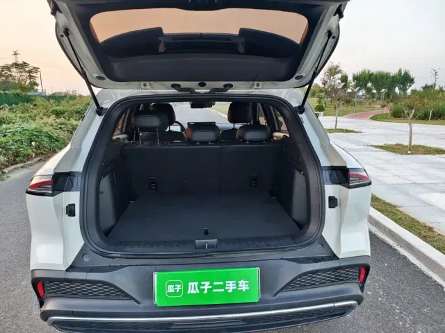 Baojun Yunhai — Фото автомобиля 18