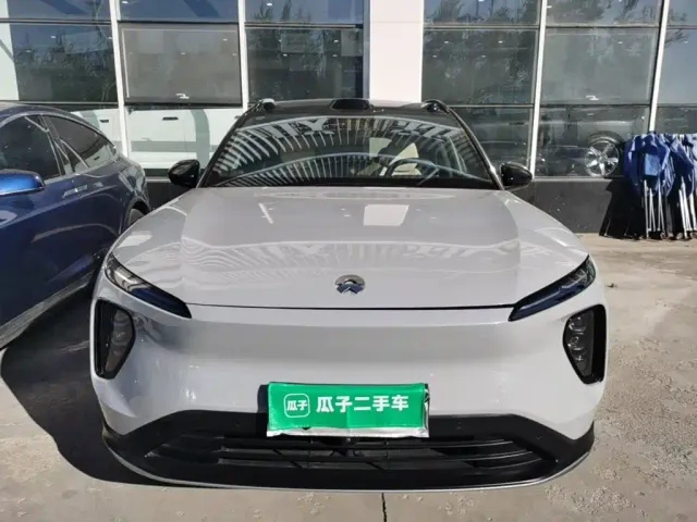 Nio ES6 — Фото автомобиля 2
