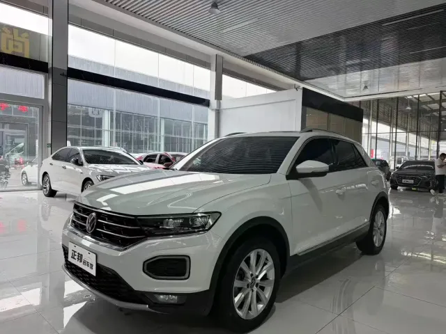 Фотография автомобиля — Volkswagen T-Roc