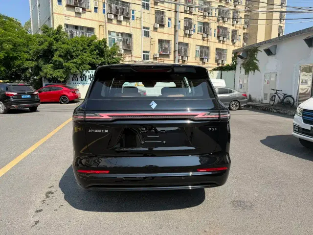 Huajing Baojun S — Фото автомобиля 9