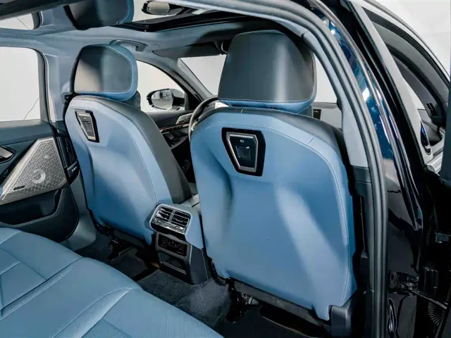 BMW 5 Series — Фото автомобиля 22