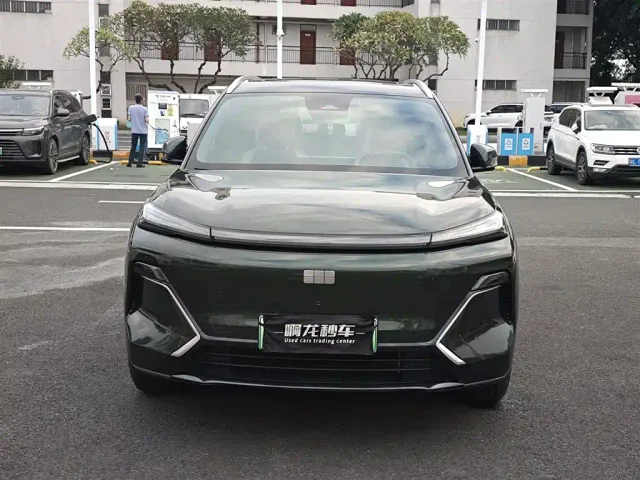 Geely Galaxy Starship 7 EM-i — Фото автомобиля 2