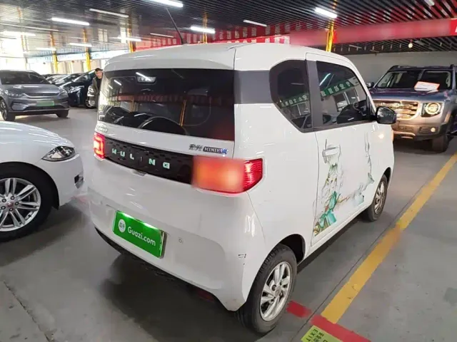 Wuling Hongguang Mini EV — Фото автомобиля 6