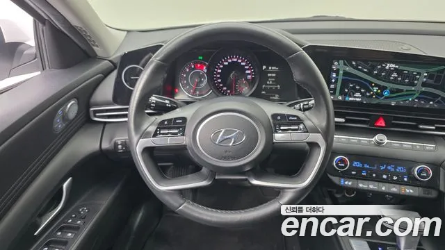 Hyundai Avante CN7 — Фото автомобиля 13