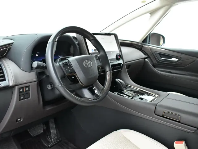 Toyota Alphard — Фото автомобиля 7