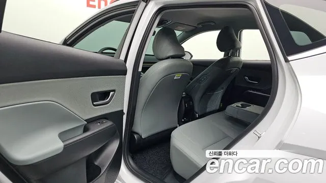 Hyundai Kona SX2 — Фото автомобиля 11