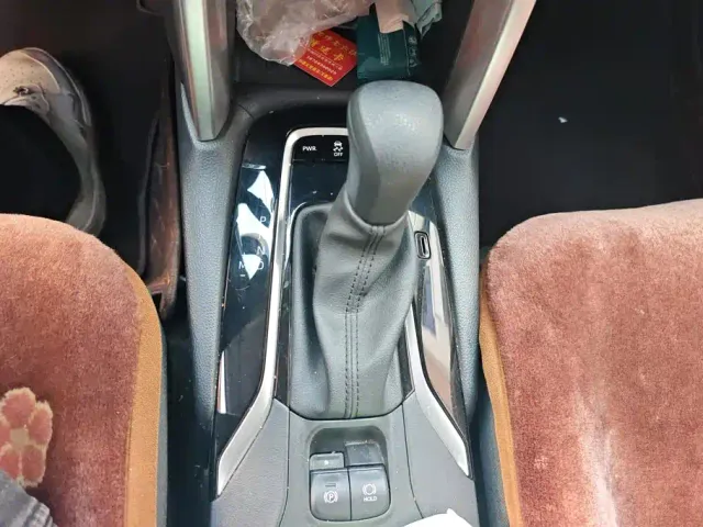 Toyota Corolla Cross — Фото автомобиля 15