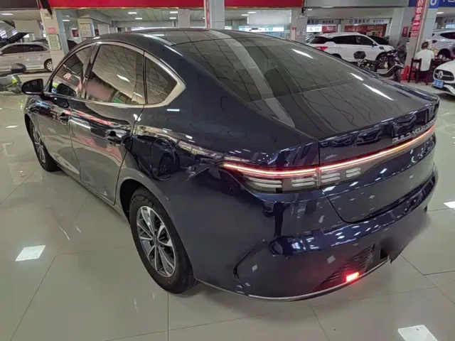 BYD Destroyer 05 — Фото автомобиля 4