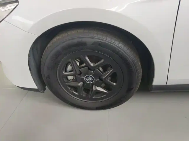 BYD Qin PLUS — Фото автомобиля 22