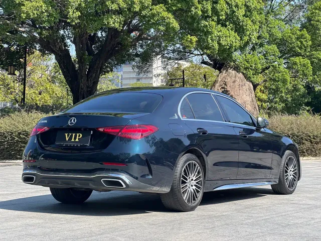 Mercedes-Benz C-Class — Фото автомобиля 24