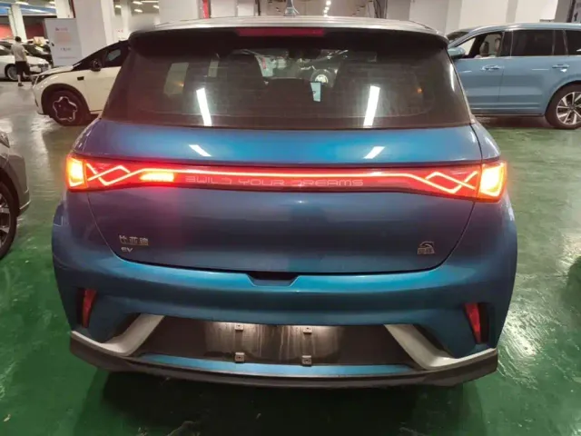 BYD Dolphin — Фото автомобиля 5