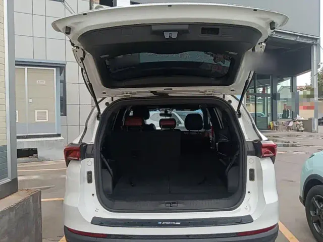 Jetour X70 Plus — Фото автомобиля 18