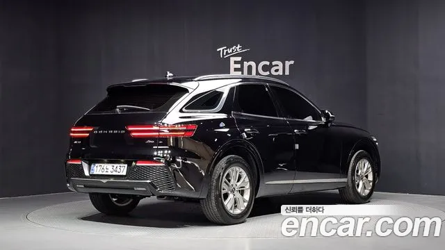Genesis GV70 — Фото автомобиля 2