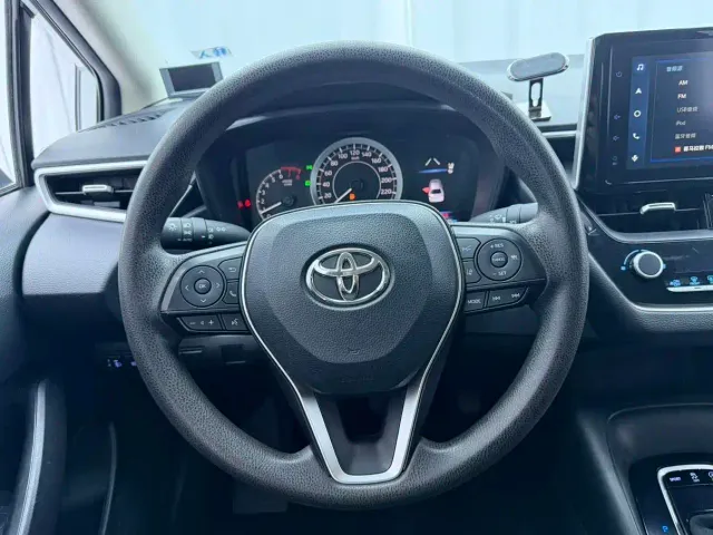 Toyota Corolla — Фото автомобиля 13