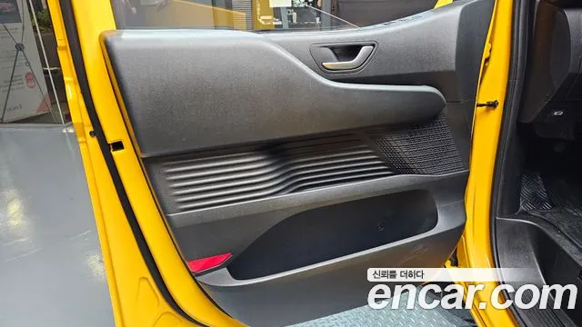 Hyundai Staria — Фото автомобиля 13