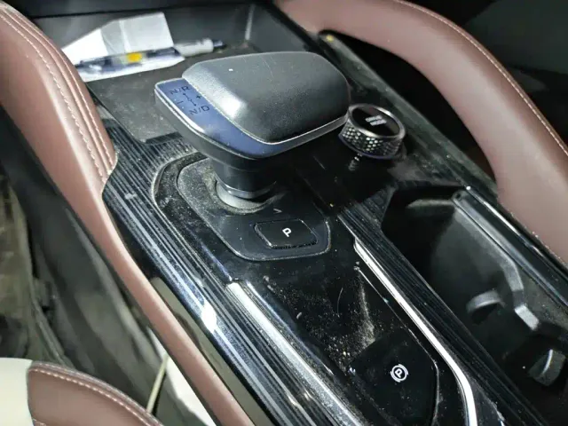Geely Xingyue L — Фото автомобиля 10