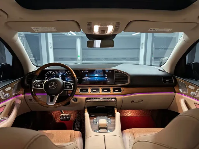 Mercedes-Benz GLS-Class — Фото автомобиля 9