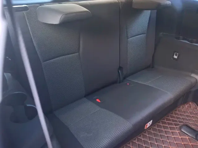 Toyota Highlander — Фото автомобиля 14