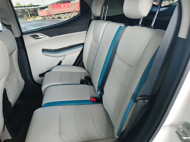 BYD Yuan Pro — Фото автомобиля 16