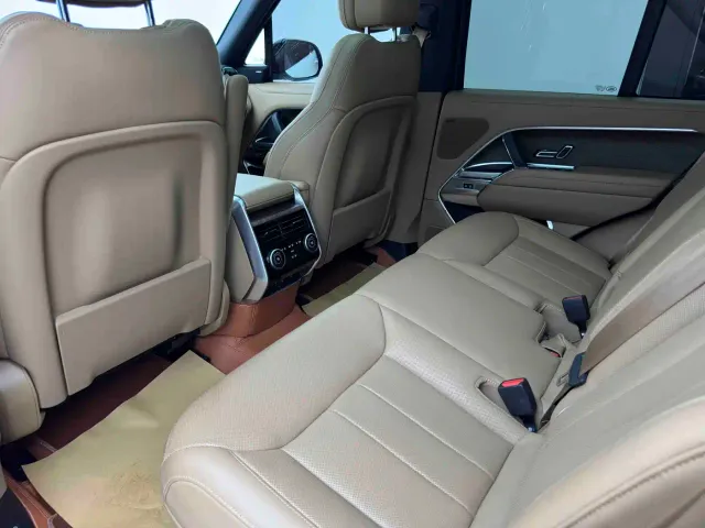 Land Rover Range Rover — Фото автомобиля 8