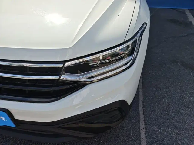Volkswagen Tiguan L — Фото автомобиля 23