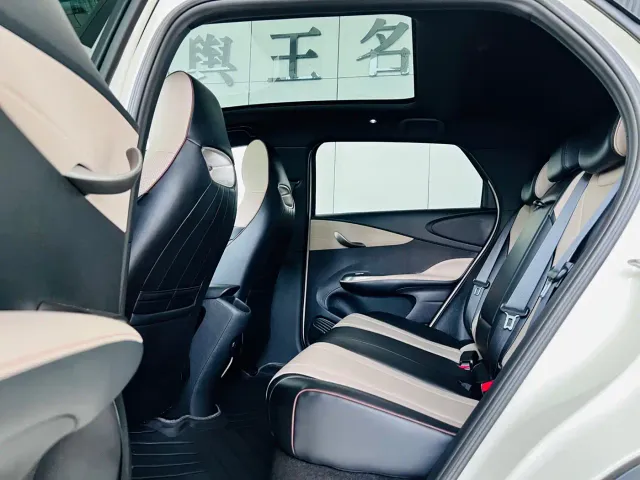 BYD Dolphin — Фото автомобиля 11
