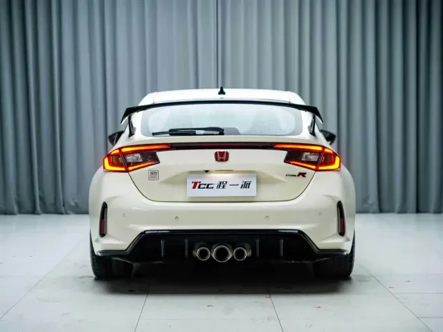 Honda Civic — Фото автомобиля 16