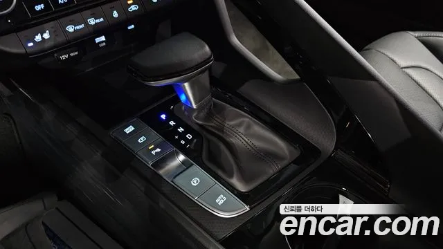 Hyundai Avante — Фото автомобиля 12