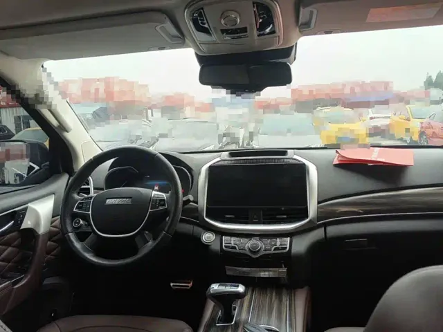 Haval H9 — Фото автомобиля 12