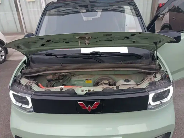 Wuling Hongguang Mini EV — Фото автомобиля 19