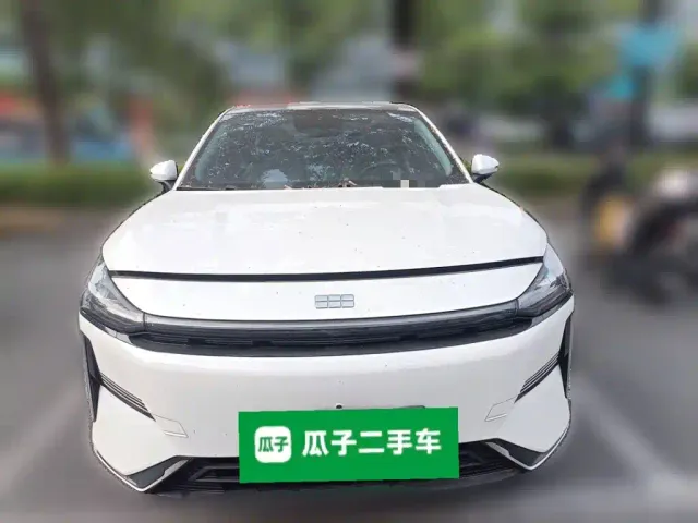 Geely Galaxy L6 — Фото автомобиля 2