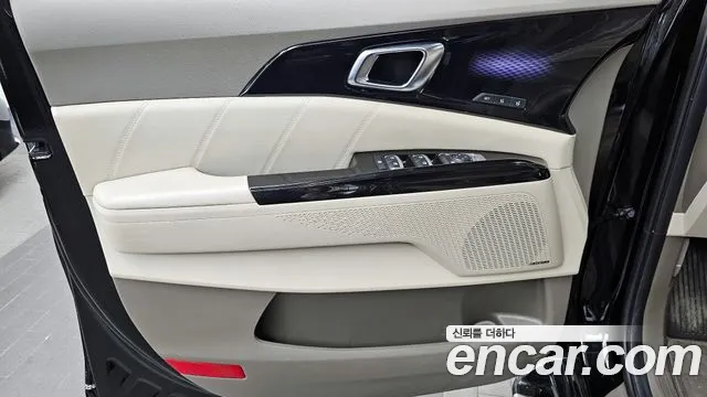 Kia Canival Carnival 4 поколение Дизель 7 мест Hi-Limousine — Фото автомобиля 22