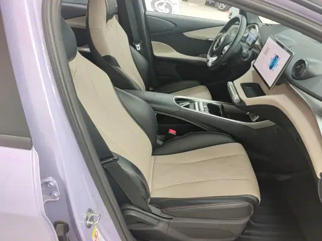 BYD Dolphin — Фото автомобиля 24
