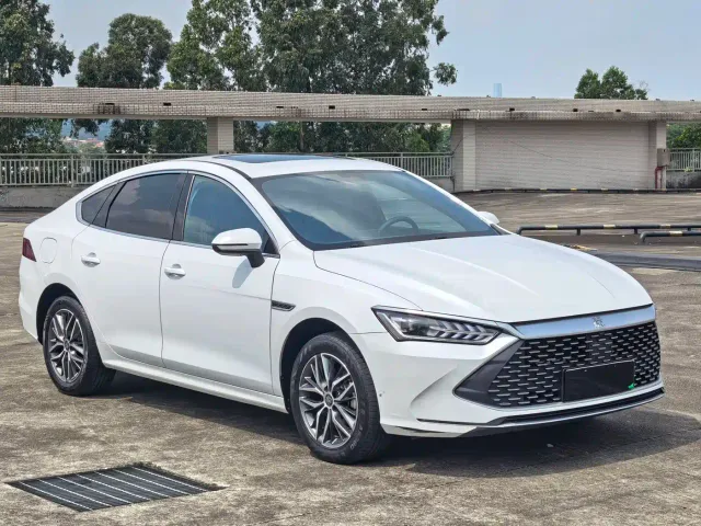 BYD Qin PLUS — Фото автомобиля 2