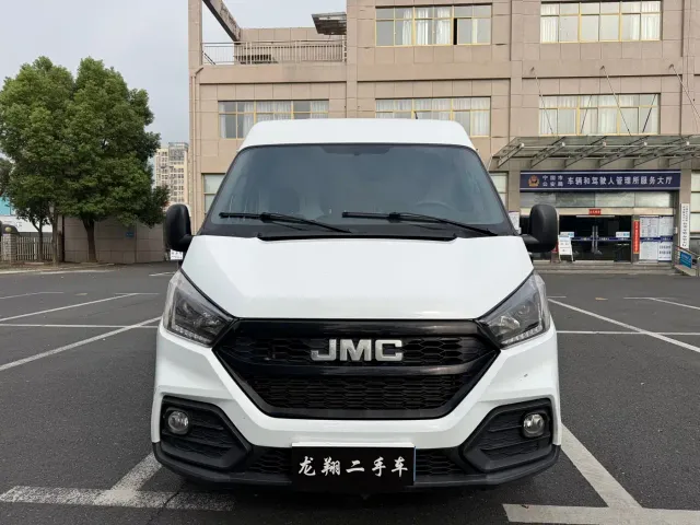 JMC Tesun — Фото автомобиля 2