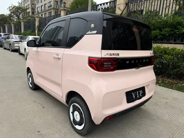 Wuling Hongguang Mini EV — Фото автомобиля 8